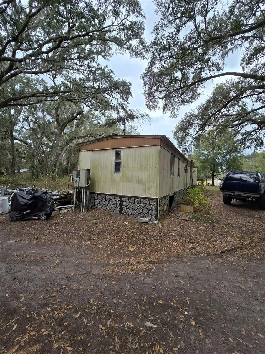 9046 SE 12th Street, Webster, FL 33597 - #2