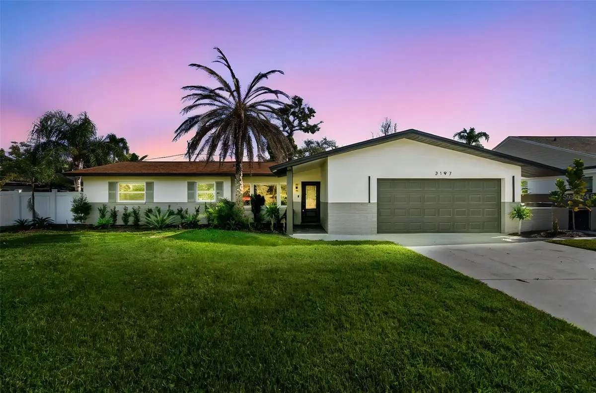 3197 Walnut Street Ne, Saint Petersburg, FL 33704 - Image #1