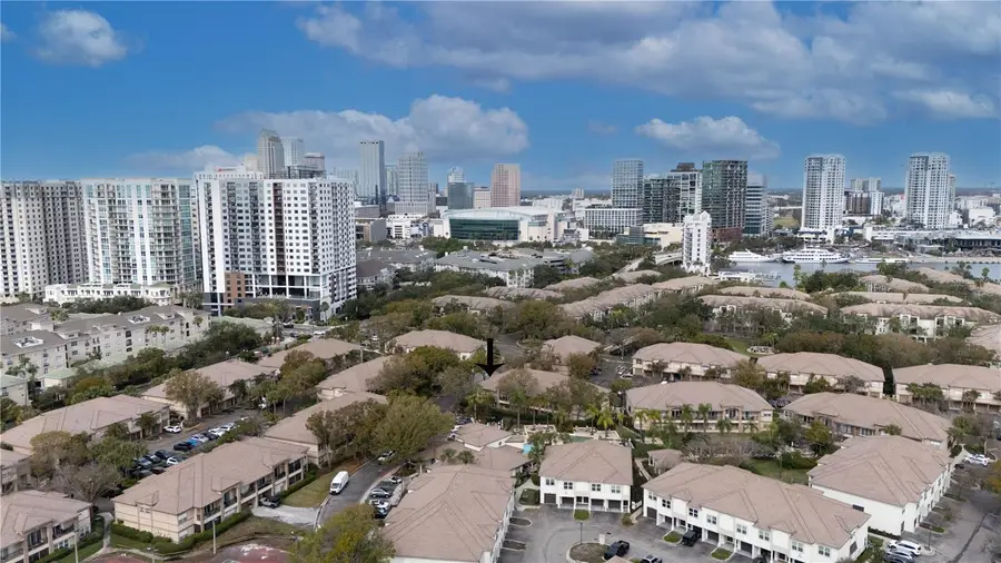 601 Arbor Lake Lane #601, Tampa, FL 33602 - Image #2