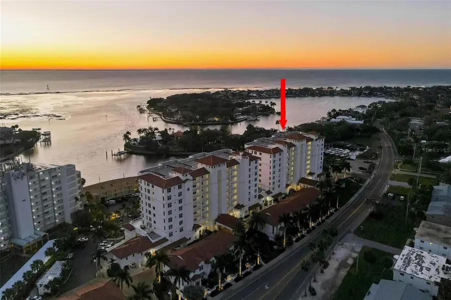 1325 Snell Isle Boulevard Ne #302, Saint Petersburg, FL 33704 - Image #2