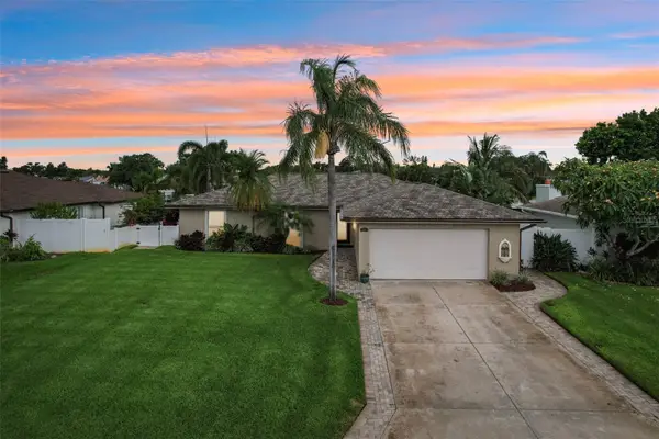 5036 Dover Street Ne, ST PETERSBURG, FL 33703