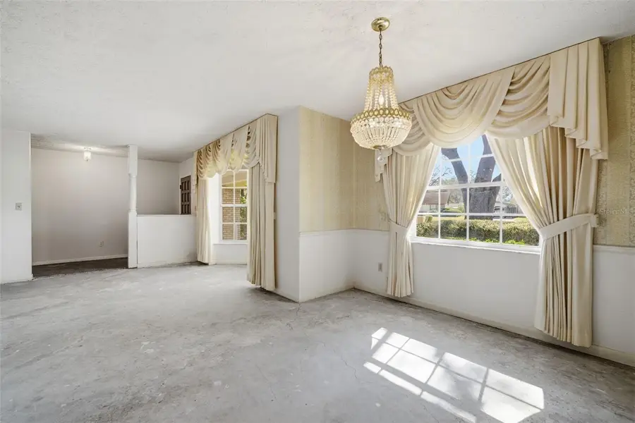 2207 Parkwood Drive, Valrico, FL 33594 - Image #3