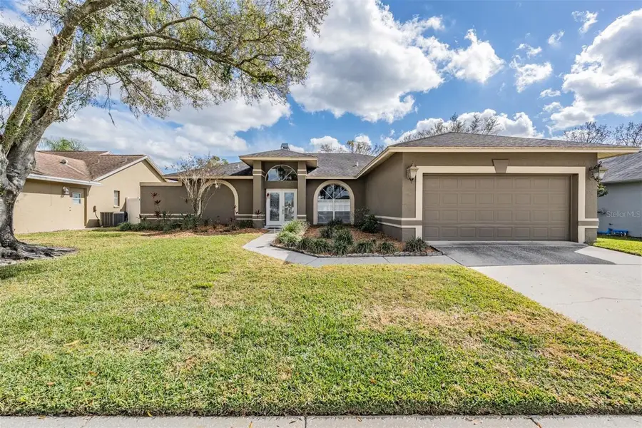 22848 Sterling Manor Loop, Lutz, FL 33549 - Image #2