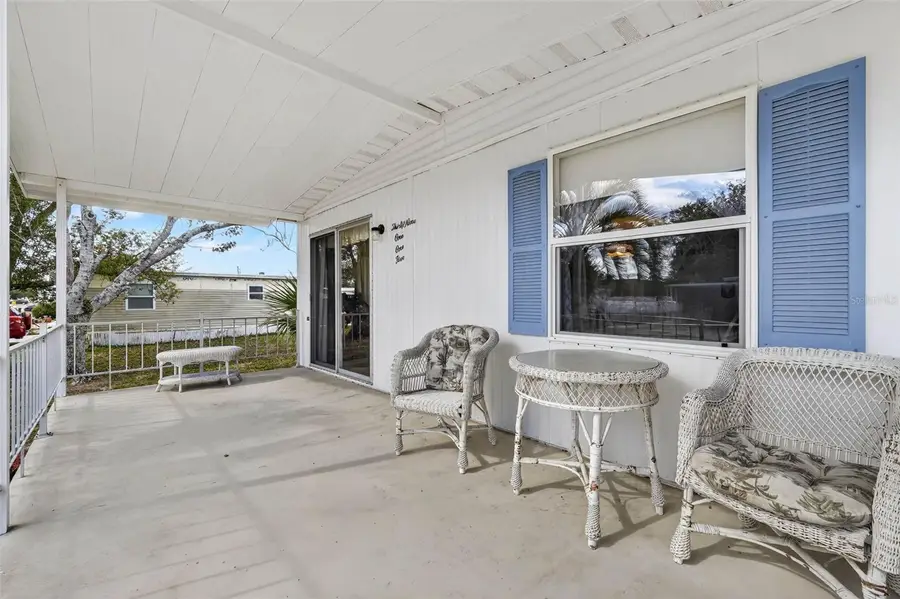 39115 Ola Avenue, Zephyrhills, FL 33542 - Image #2