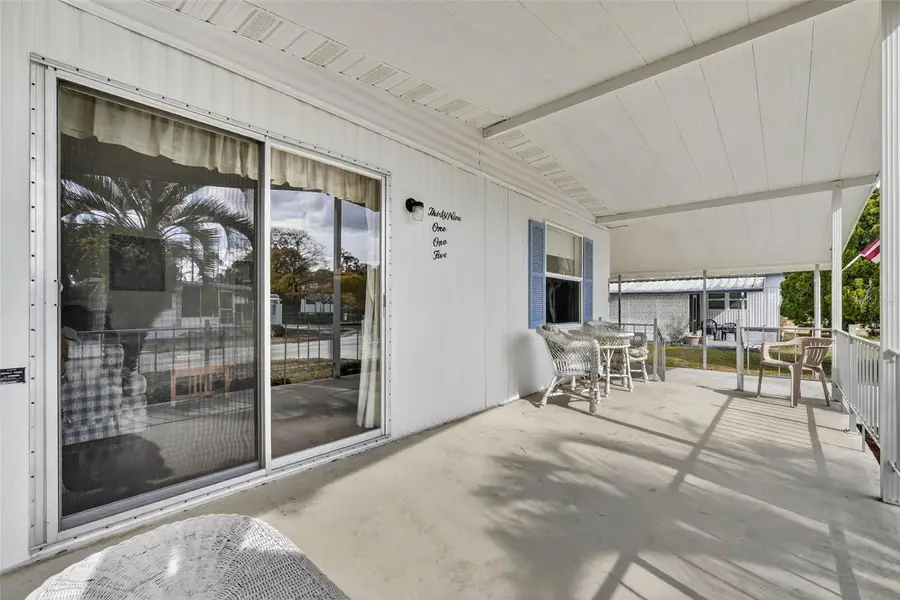 39115 Ola Avenue, Zephyrhills, FL 33542 - Image #3