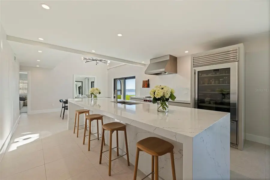 218 Colony Point Road S, Saint Petersburg, FL 33705 - #3