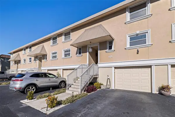 12592 N Capri Circle #6, TREASURE ISLAND, FL 33706