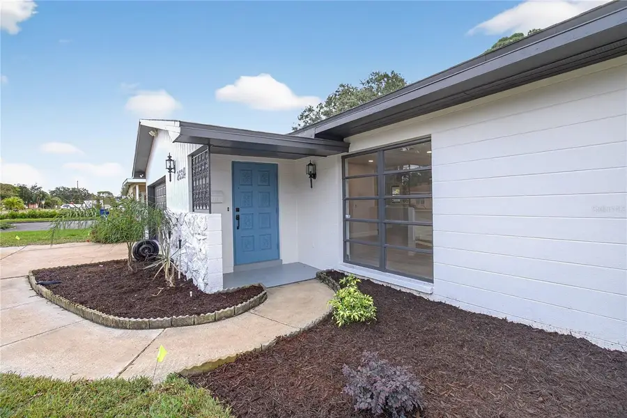 2554 68th Avenue S, Saint Petersburg, FL 33712 - Image #2