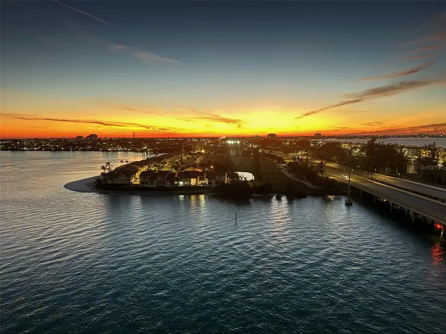 5220 Brittany Drive S #1108, Saint Petersburg, FL 33715 - Image #3