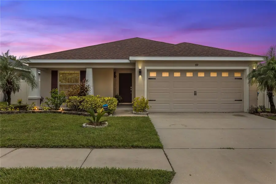 719 Vineyard Reserve Court, Seffner, FL 33584 - Image #2