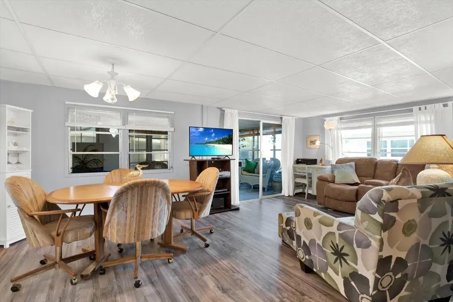 7880 54th Avenue N #17, Saint Petersburg, FL 33709 - Image #3