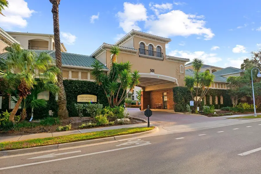 501 Knights Run #4105, Tampa, FL 33602 - Image #3