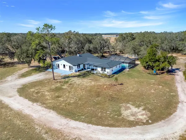 828 Saint Anne Shrine Road, LAKE WALES, FL 33898