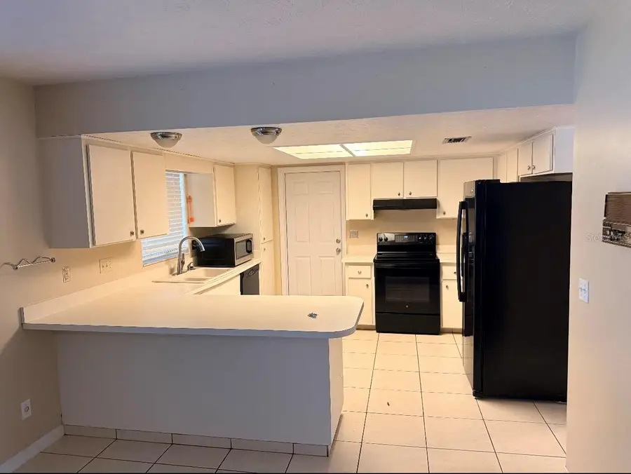 614 S Sylvan Drive, Brandon, FL 33510 - Image #3