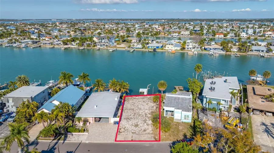 11075 3rd Street E, Treasure Island, FL 33706 - Image #2