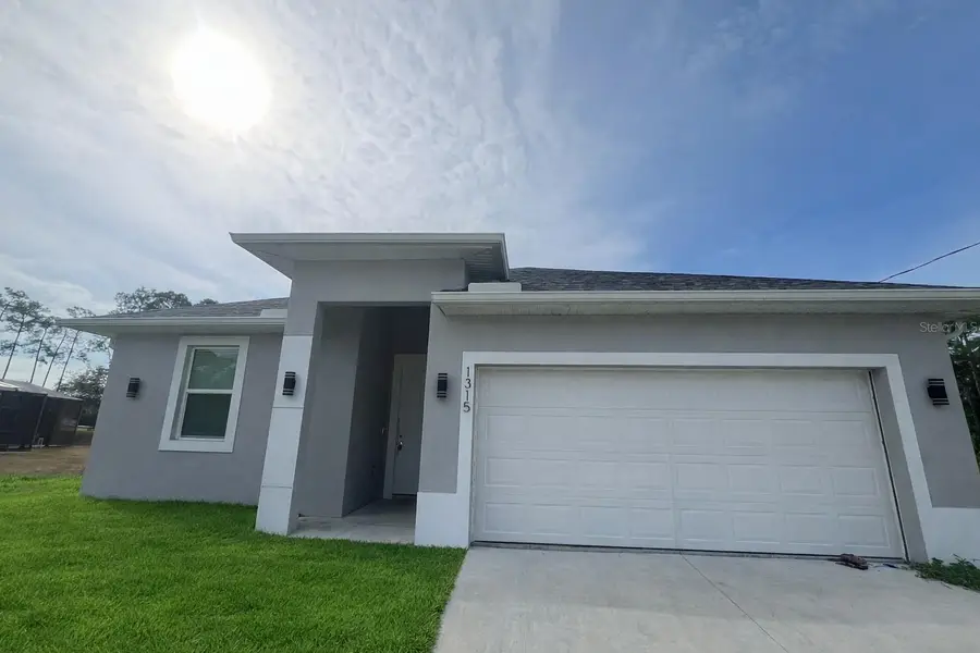 1315 E Benbow Circle, Labelle, FL 33935 - #2