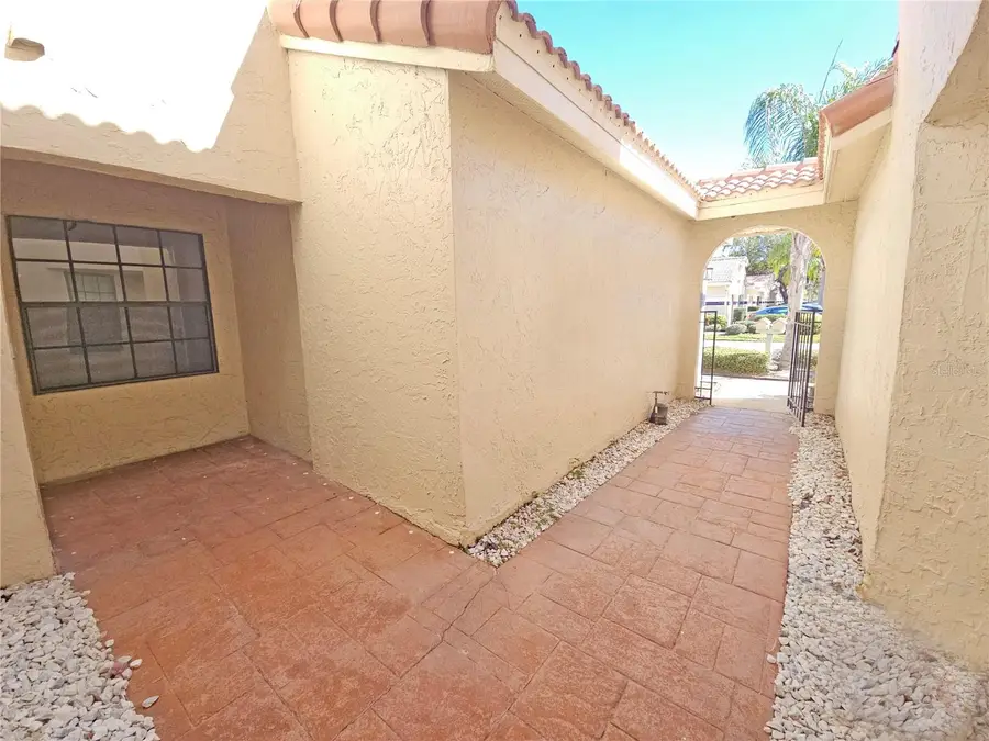 10488 Saint Tropez Place #102, Tampa, FL 33615 - Image #3