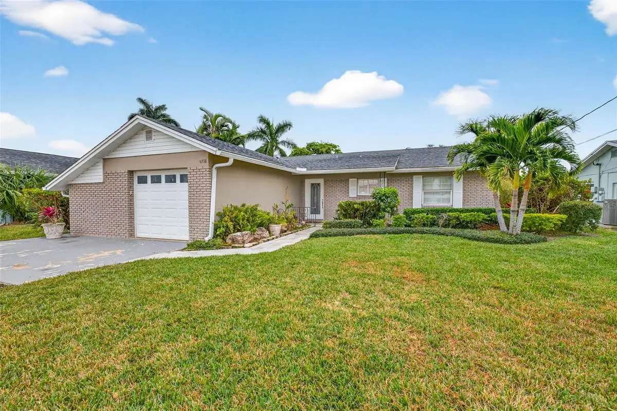8718 Tahiti Lane, Tampa, FL 33615 - Image #1