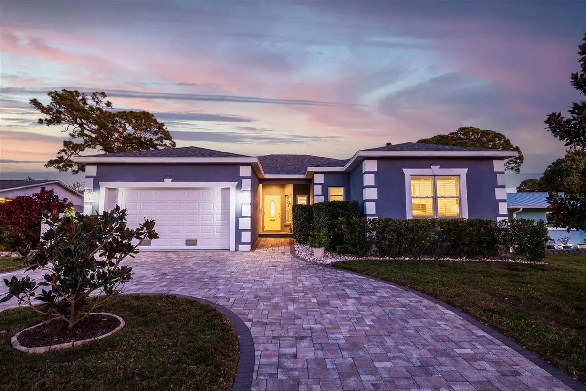 6318 31st Street S, Saint Petersburg, FL 33712 - #1