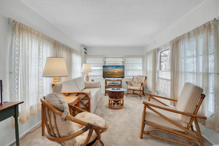 7801 34th Avenue N #70, Saint Petersburg, FL 33710 - #3