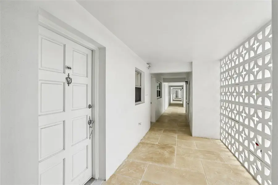 1100 N Shore Drive Ne #304, Saint Petersburg, FL 33701 - Image #3