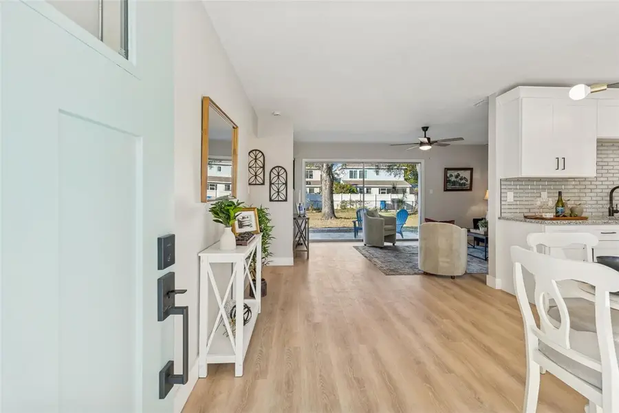 1839 46th Avenue N, Saint Petersburg, FL 33714 - #3