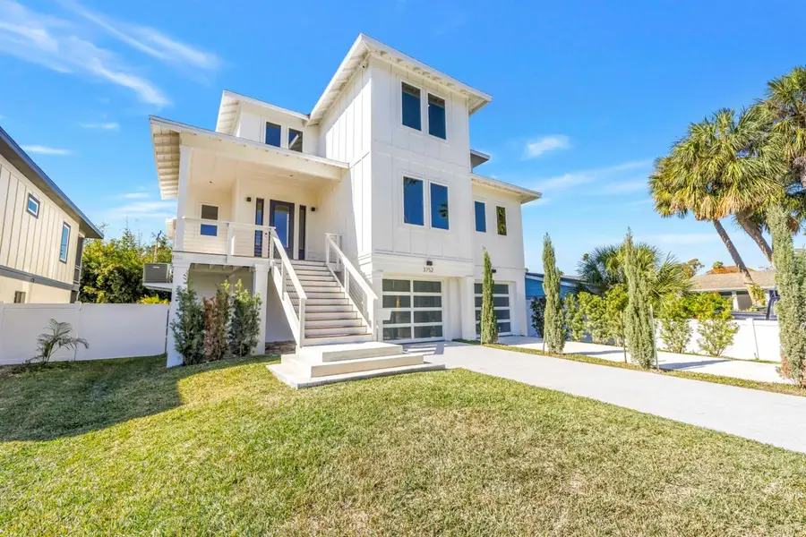 3752 Arkansas Avenue Ne, Saint Petersburg, FL 33703 - #2