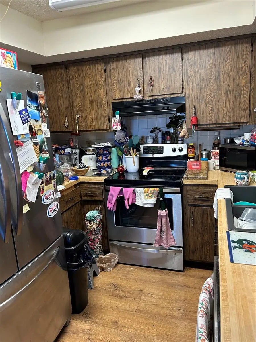 3042 Bahia Avenue, Holiday, FL 34690 - #3