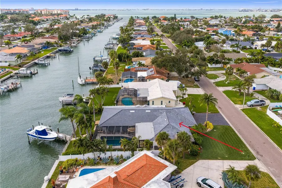 3912 46th Avenue S, Saint Petersburg, FL 33711 - #2