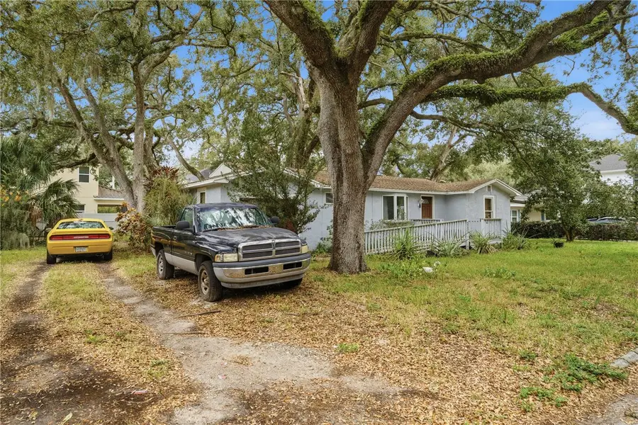 3204 W Villa Rosa Street, Tampa, FL 33611 - #3