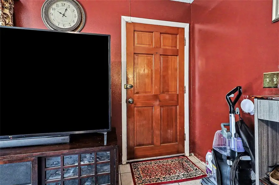 2951 Kathryn Avenue, Lakeland, FL 33805 - Image #3