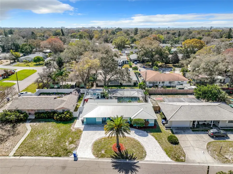 6210 6th Avenue S, Saint Petersburg, FL 33707 - Image #2