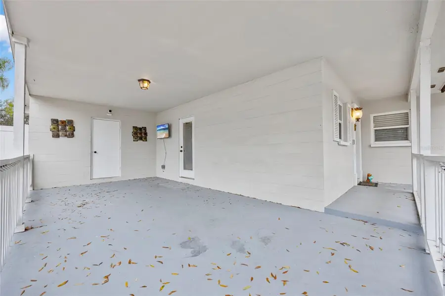 15204 Monet Drive, Tampa, FL 33613 - Image #3