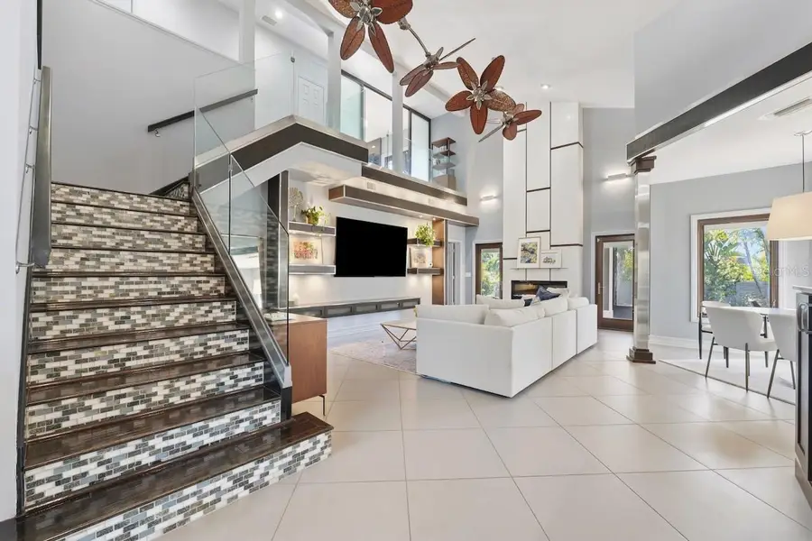 648 Santa Maria Drive, Tierra Verde, FL 33715 - Image #2