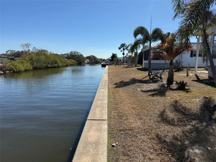 106 S Saint Thomas Circle, Apollo Beach, FL 33572 - #2