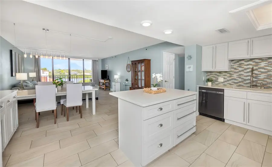 19111 Vista Bay Drive #304, Indian Shores, FL 33785 - Image #3