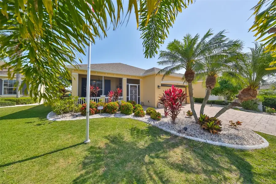 1015 Emerald Dunes Drive, Sun City Center, FL 33573 - Image #2