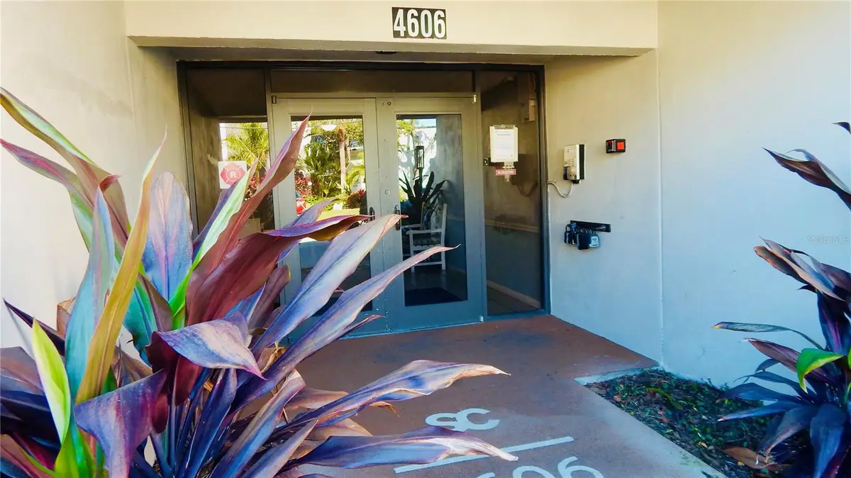 4606 W Gray Street #206, Tampa, FL 33609 - #1