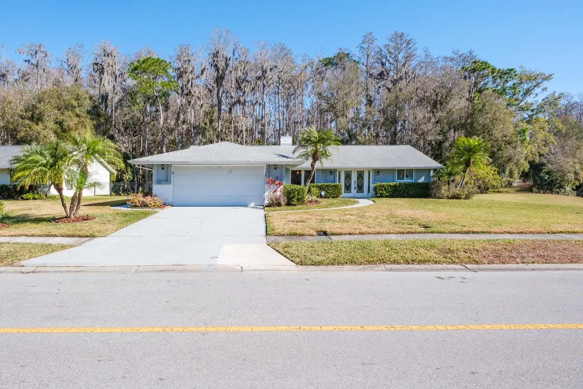 501 Lakeview Drive, Oldsmar, FL 34677 - Image #1