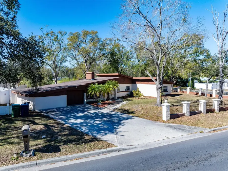 11608 N Boulevard, Tampa, FL 33612 - #3