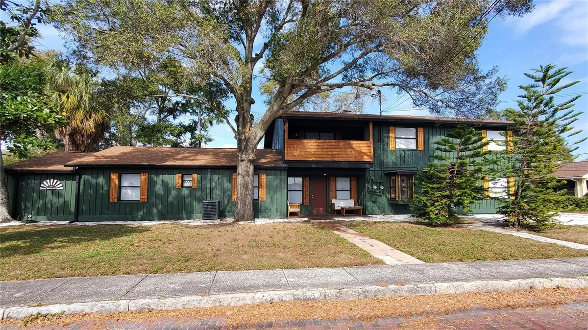 368 Ridge Road Sw, Largo, FL 33770 - Image #1