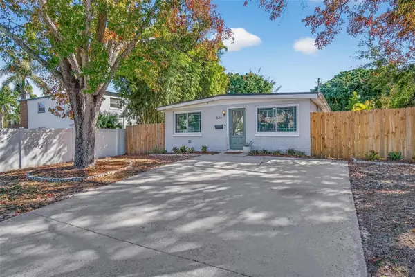 620 50th Avenue N, ST PETERSBURG, FL 33703