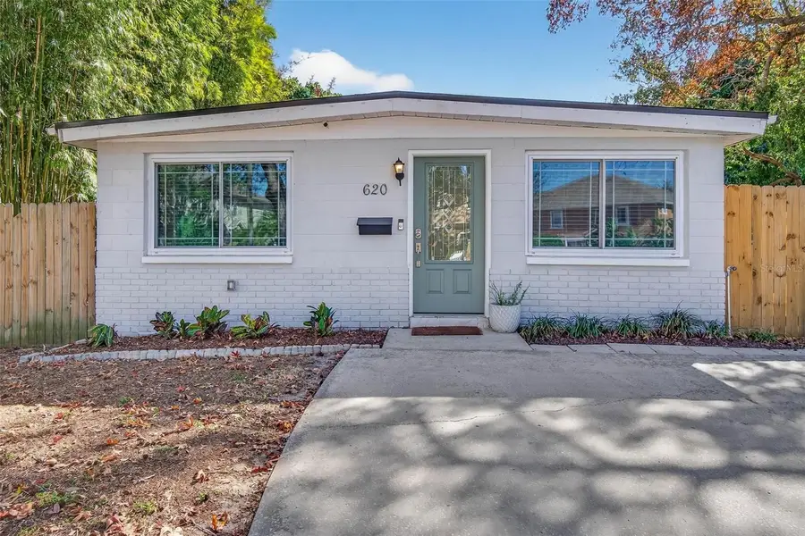 620 50th Avenue N, Saint Petersburg, FL 33703 - #2