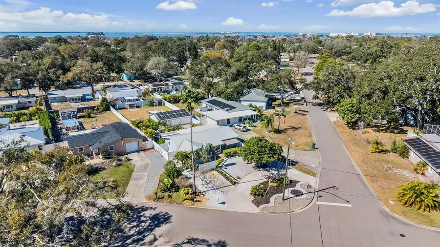 2020 Culberson Avenue, Dunedin, FL 34698 - Image #2