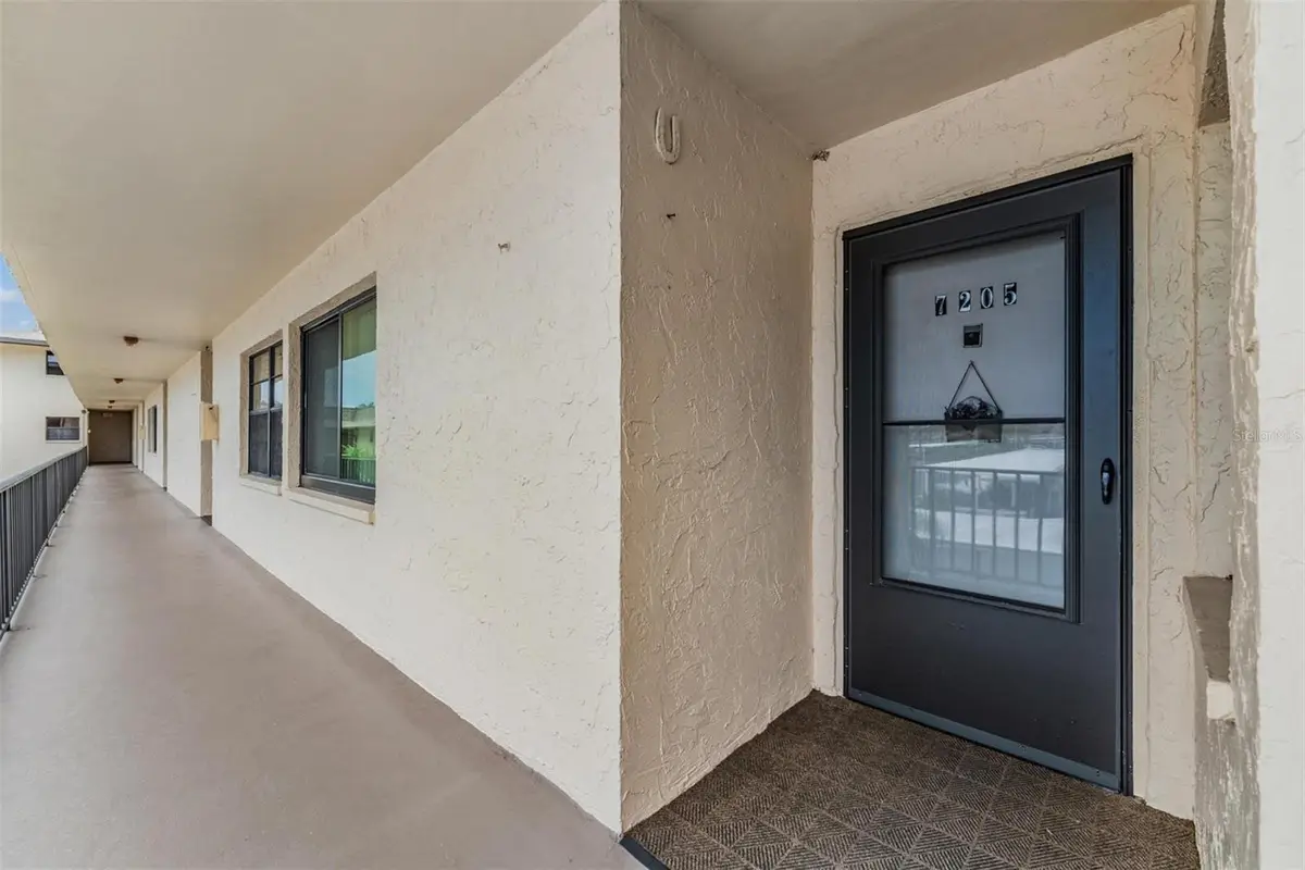 12300 Vonn Road #7205, Largo, FL 33774 - Image #1