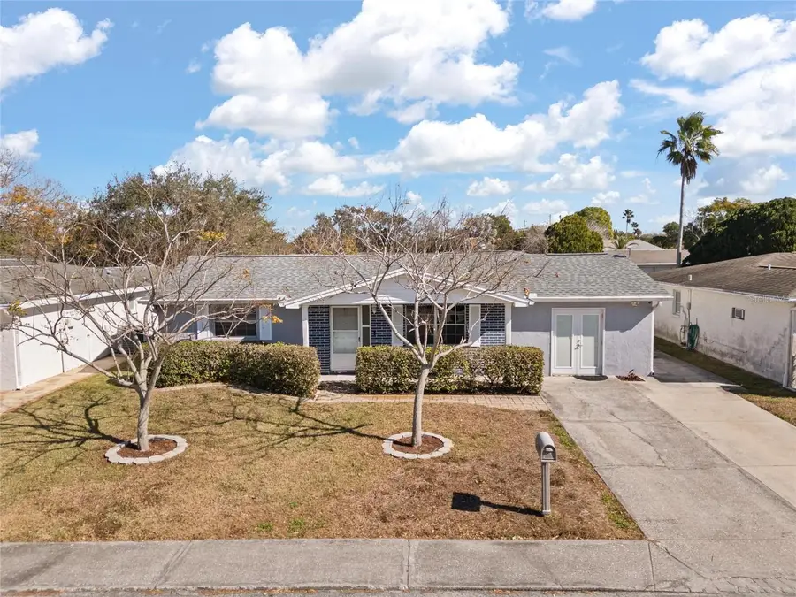 10010 Brunswick Lane, Port Richey, FL 34668 - Image #2