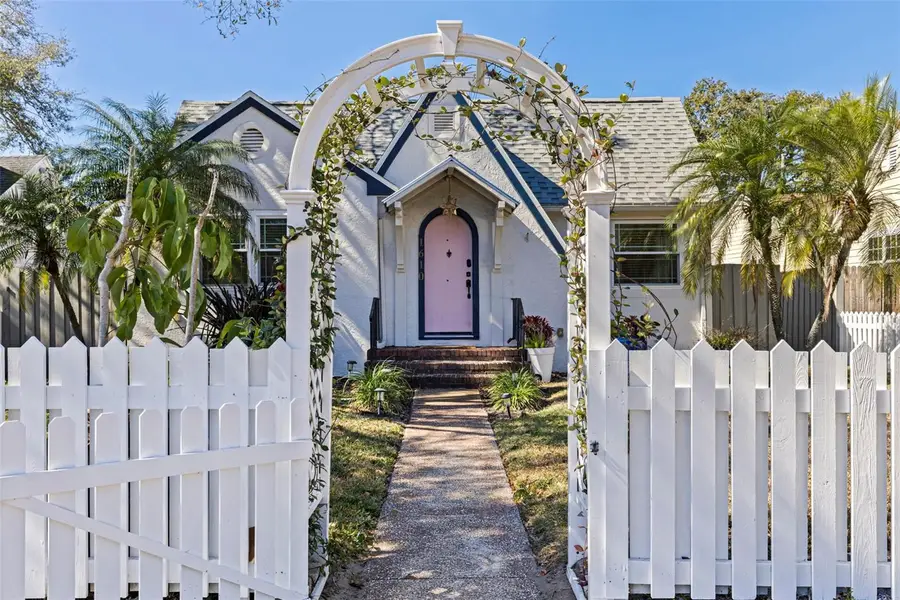 1610 14th Street N, Saint Petersburg, FL 33704 - Image #3