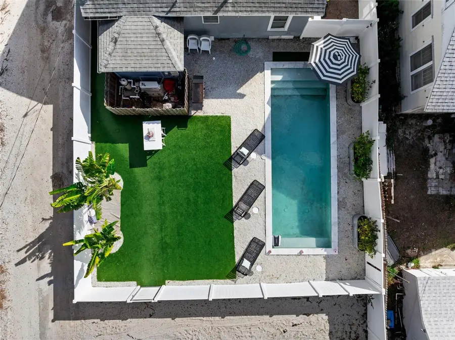 783 30th Avenue N, Saint Petersburg, FL 33704 - #3