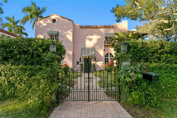 7211 3rd Avenue S, ST PETERSBURG, FL 33707