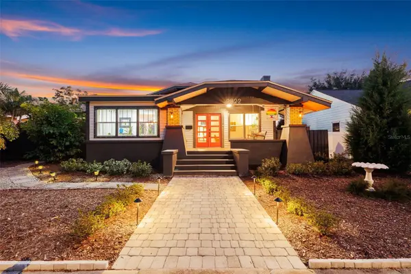 2822 Burlington Avenue N, ST PETERSBURG, FL 33713